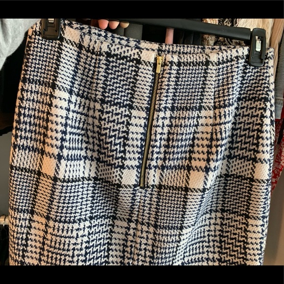 Plaid tweed mini skirt - Picture 5 of 5